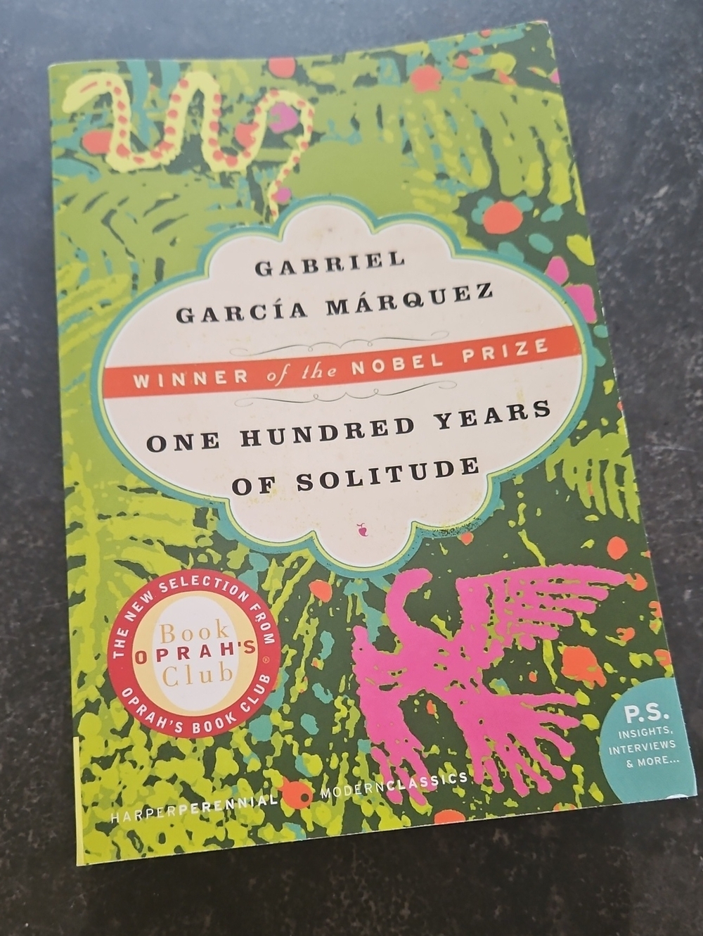 Gabriel García Márquez "One Hundred Years of Solitude" - Green & Pink Cover